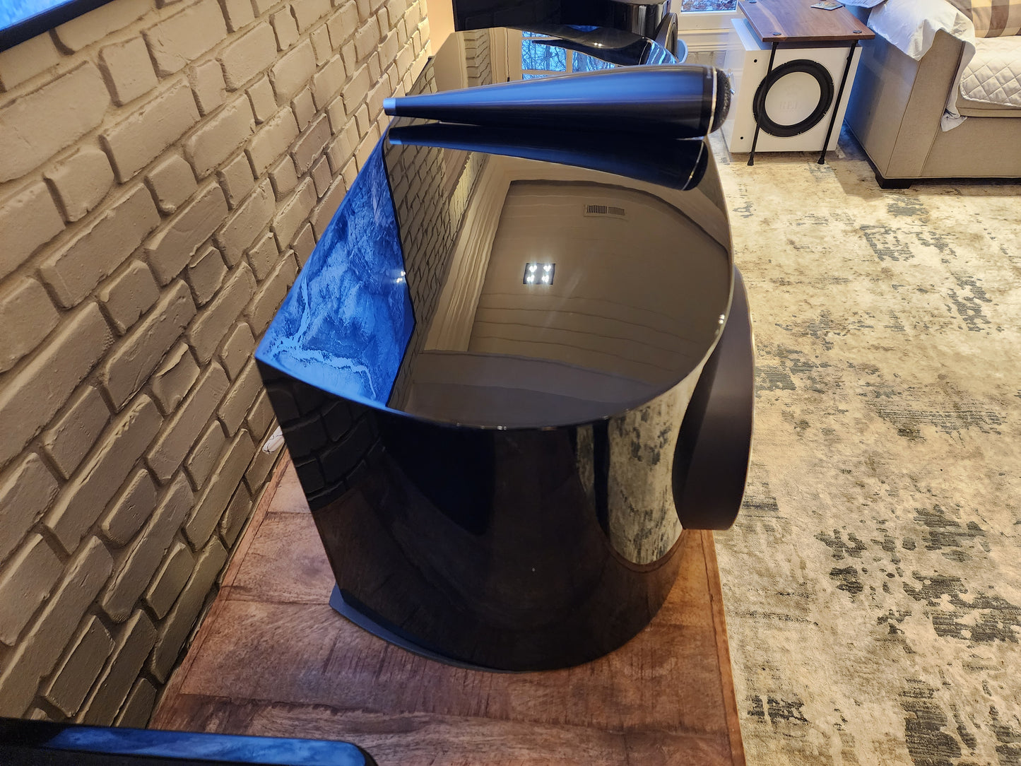 Bowers & Wilkins HTM81-D4 - Gloss Black (Used 9/10)