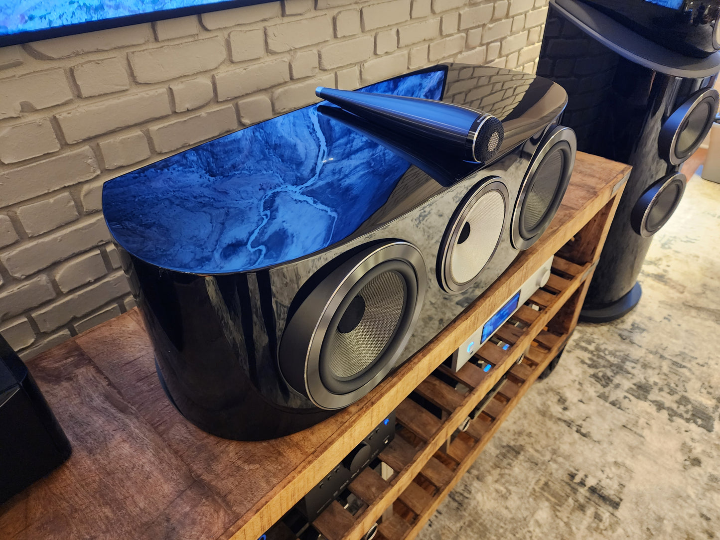 Bowers & Wilkins HTM81-D4 - Gloss Black (Used 9/10)