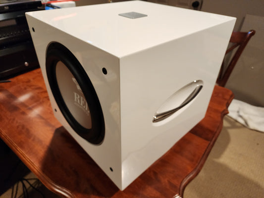 REL S/812 Powered Subwoofer - 800 Watts