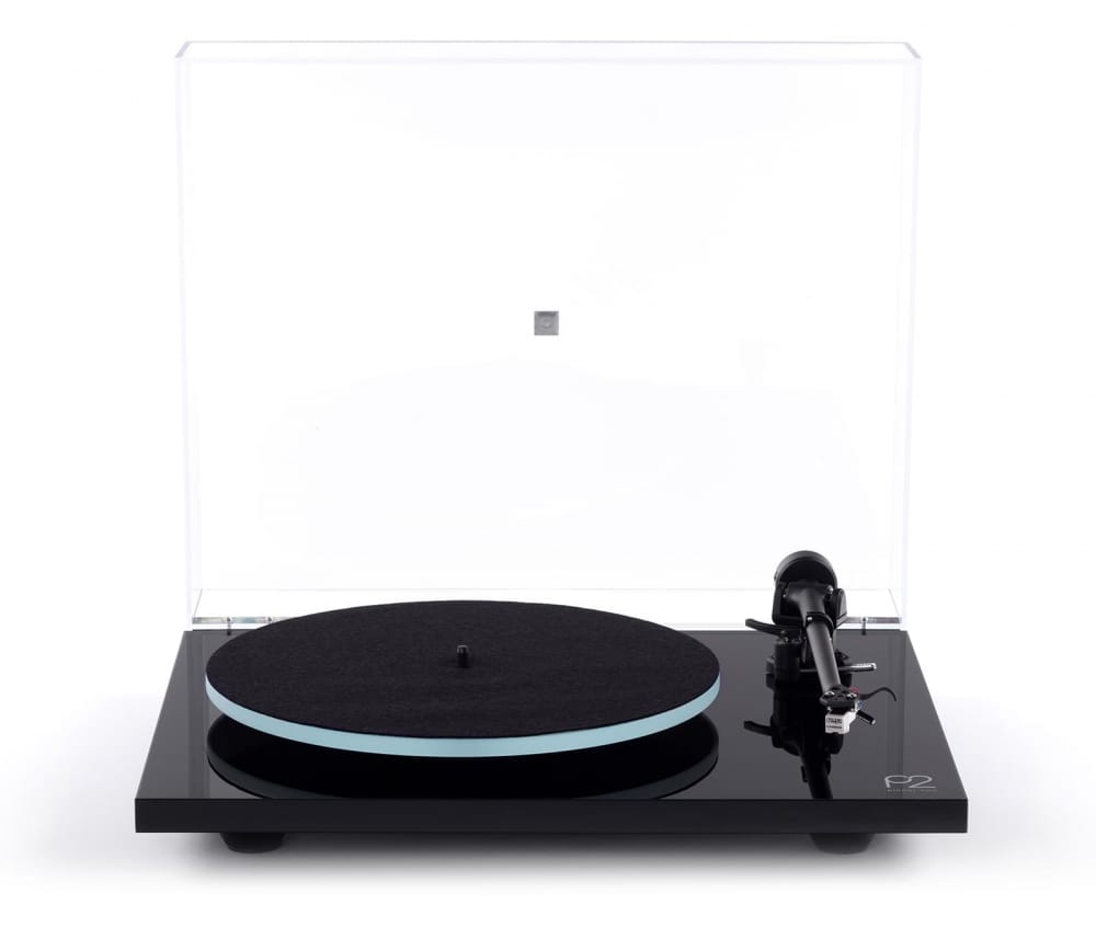 Rega Planar 2 Turntable with Pre-mounted Carbon MM Cartridge