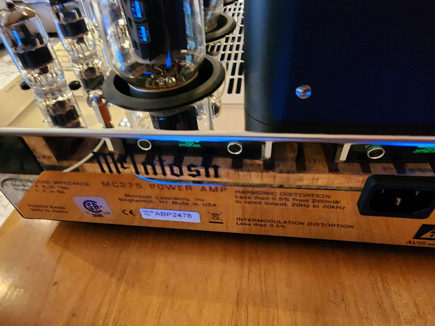McIntosh MC275 2-Channel Vacuum Tube Amplifier Mk VI- Trade-in - 9.5/10