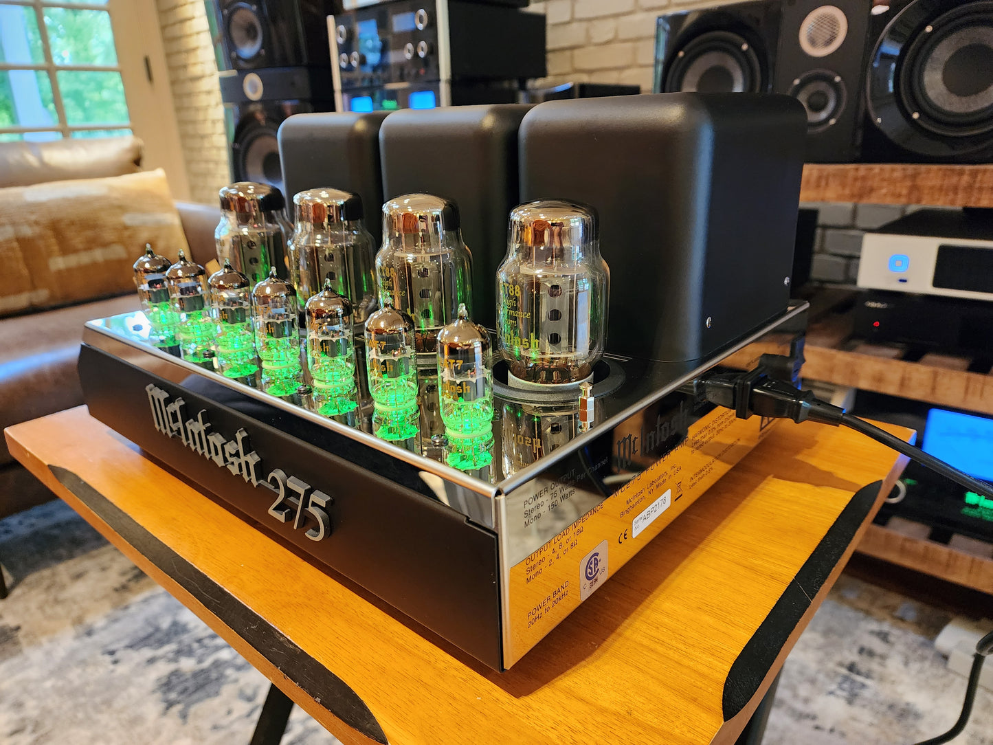 McIntosh MC275 2-Channel Vacuum Tube Amplifier Mk VI- Trade-in - 9.5/10