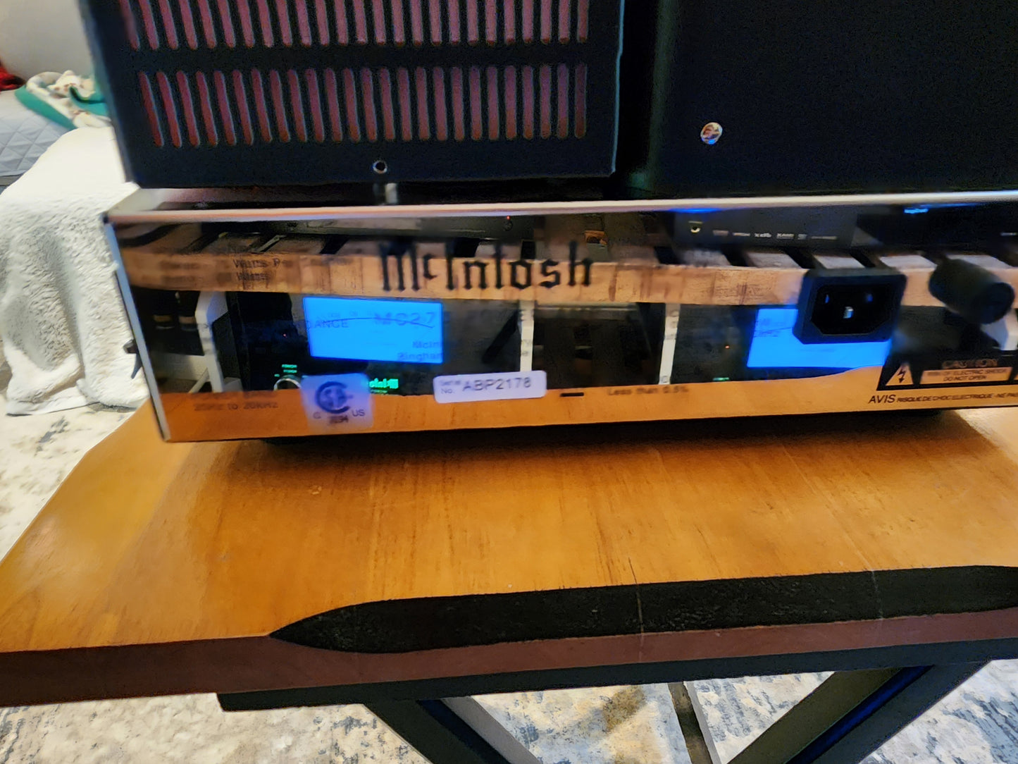McIntosh MC275 2-Channel Vacuum Tube Amplifier Mk VI- Trade-in - 9.5/10