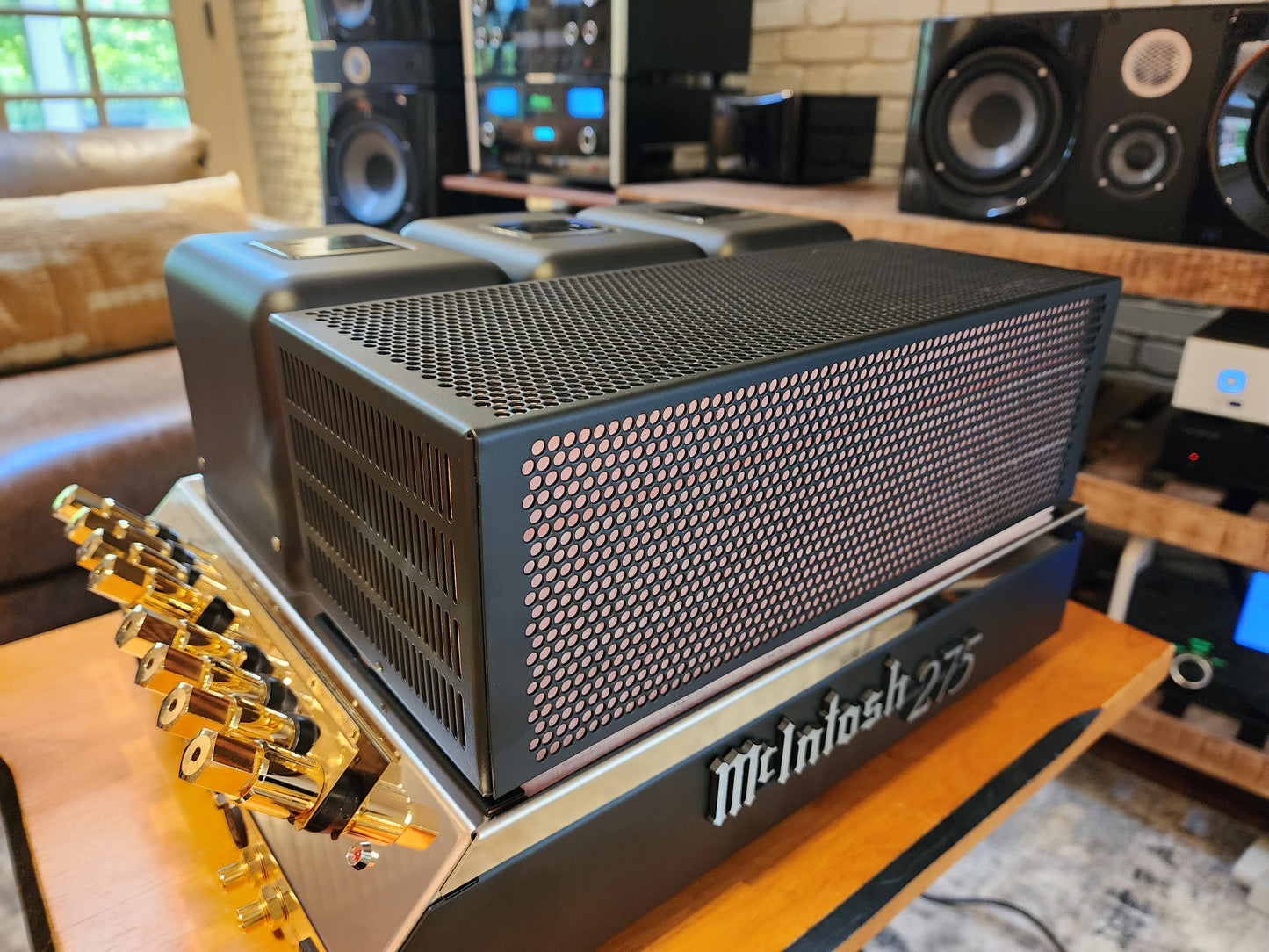 McIntosh MC275 2-Channel Vacuum Tube Amplifier Mk VI- Trade-in - 9.5/10